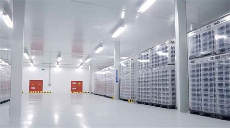 Are you looking for cold storage warehouse that values your.